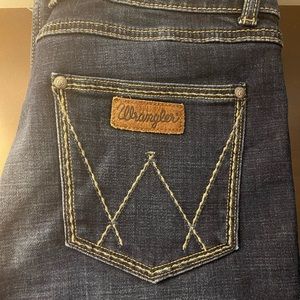 Women’s Retro Boot Cut Wranglers